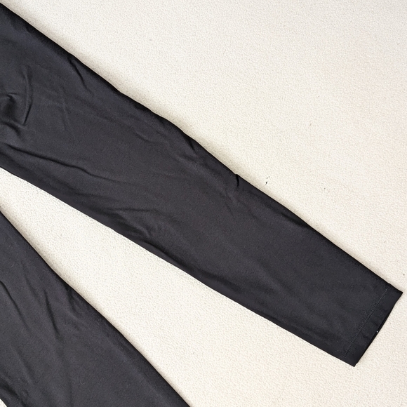 Liverpool Women's Size 10/30 Black Pull On Skinny Stretch Pants - Picture 12 of 16